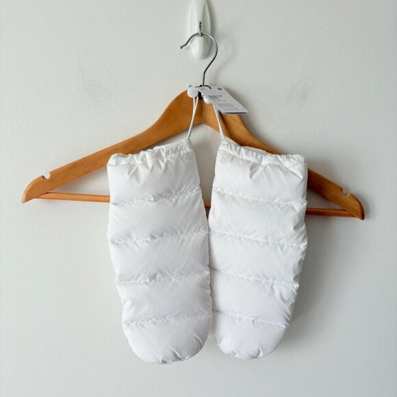 Lululemon Wunder Puff Mittens White Unisex Large/XL NWT - Picture 4 of 8
